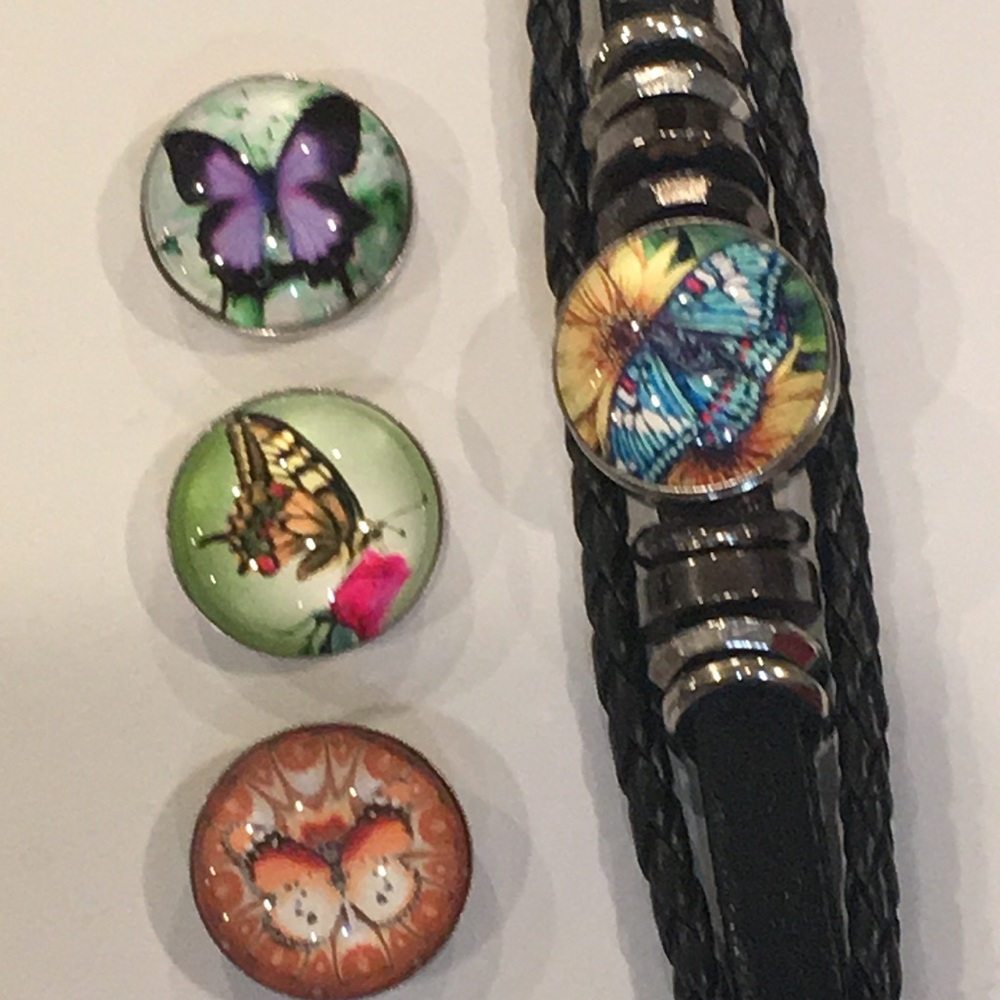 Black Leather Snap Bracelet - Picture 2 of 8